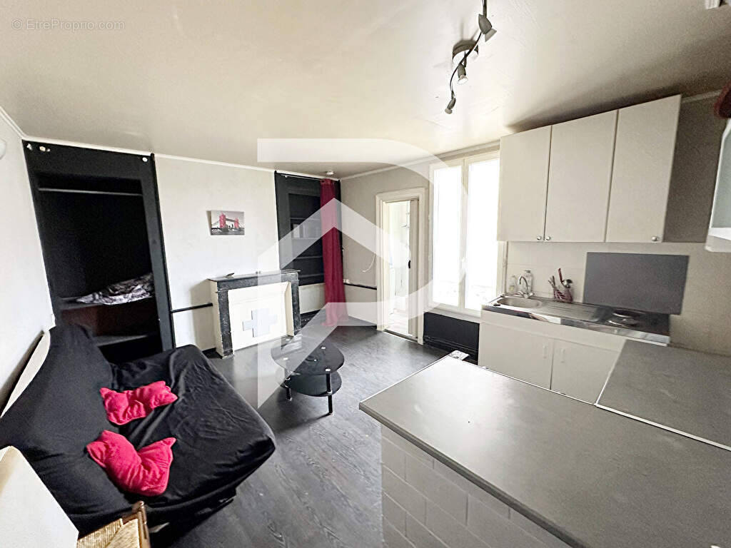 Appartement à SAINTE-SAVINE