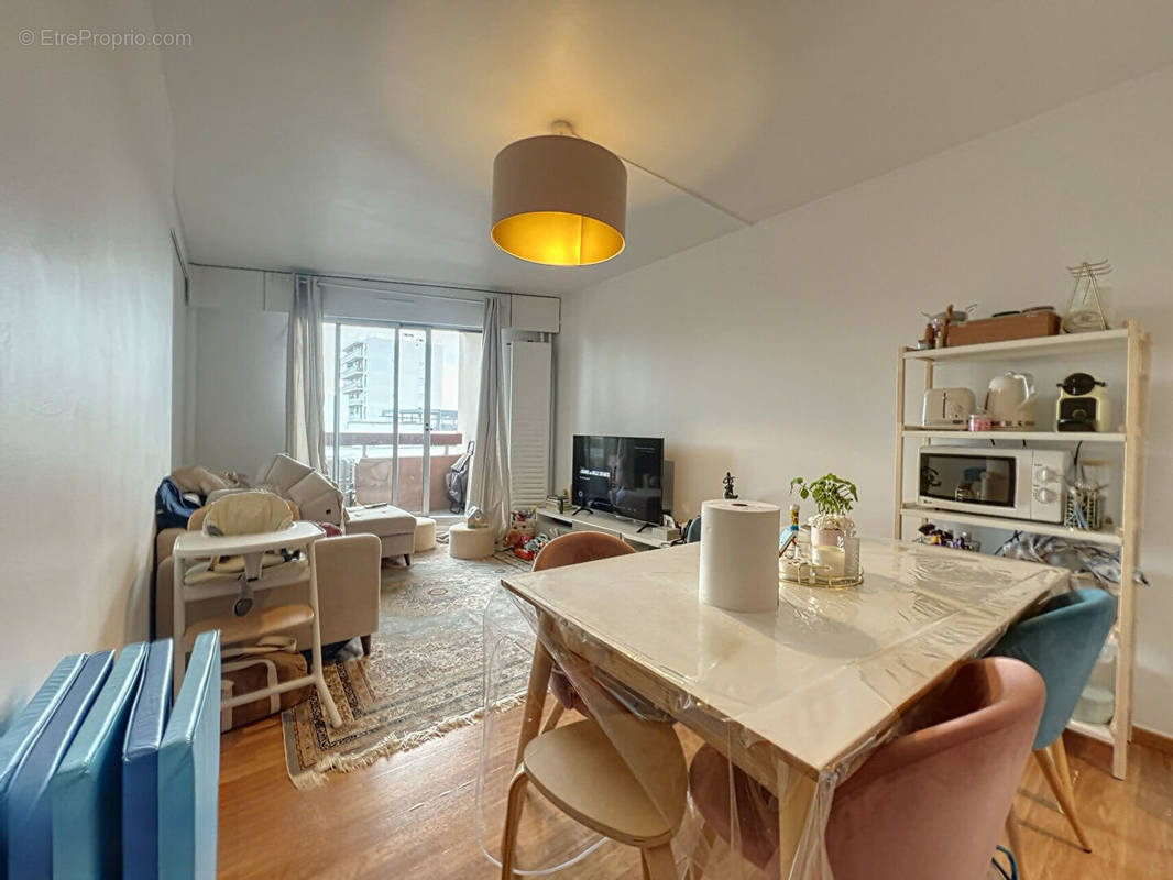 Appartement à PARIS-13E