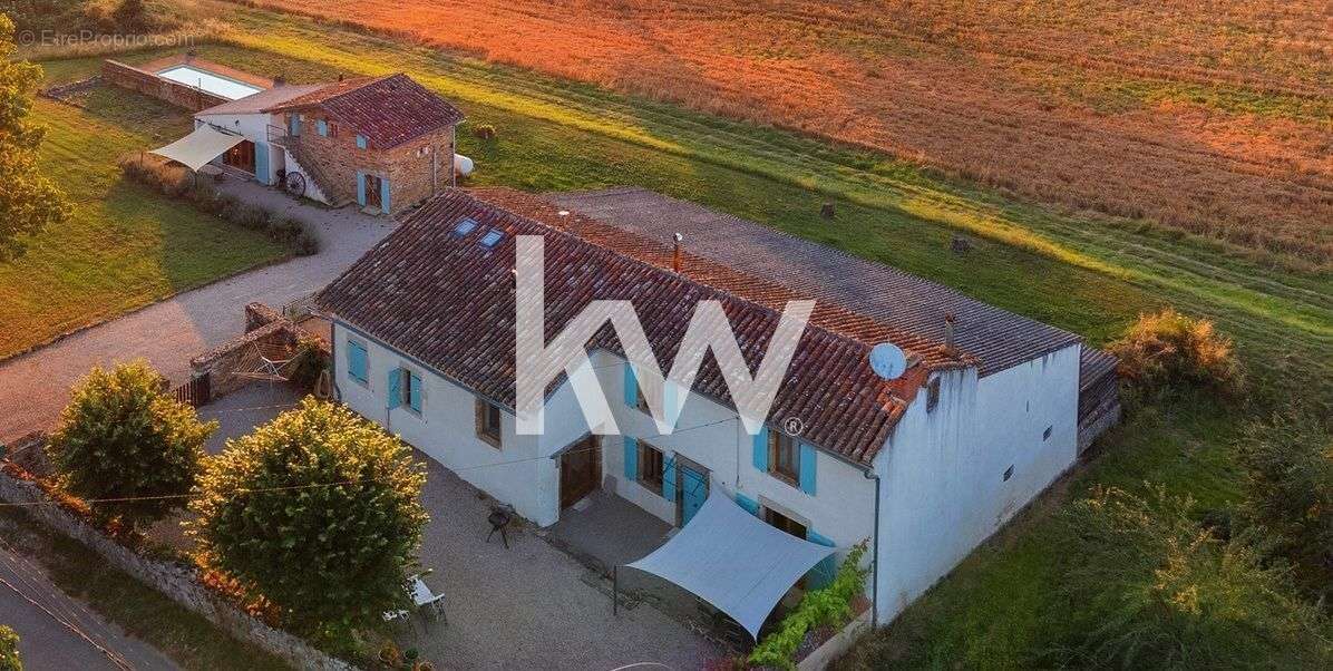 Maison à CORDES-SUR-CIEL