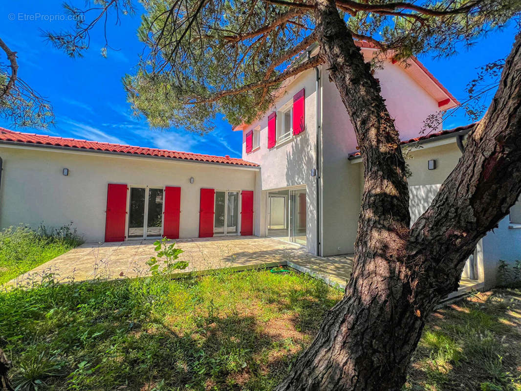 Maison à SAINT-PALAIS-SUR-MER