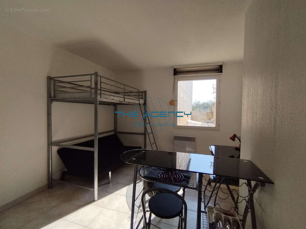 Appartement à MARSEILLE-13E