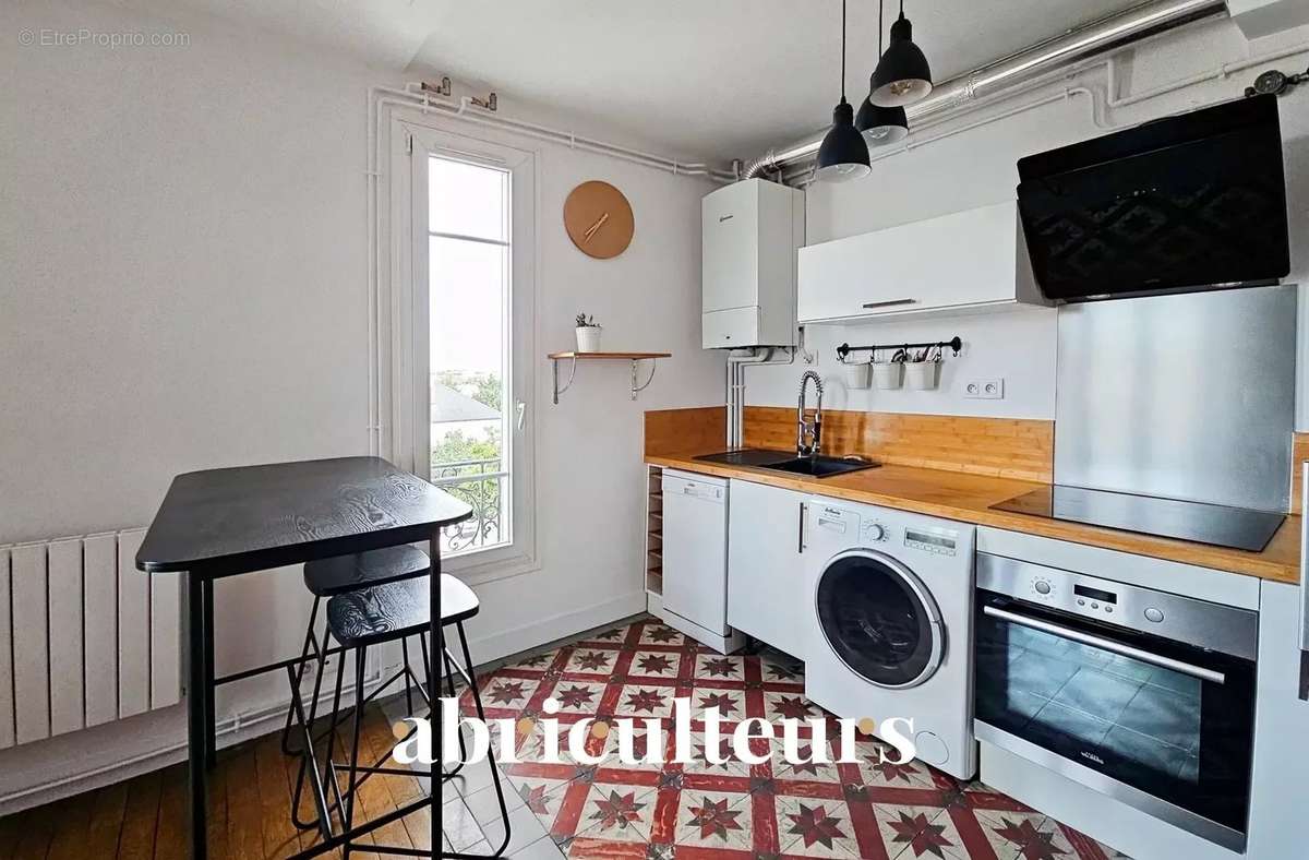 Appartement à MAISONS-ALFORT