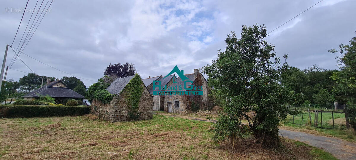 Maison à SAINT-OUEN-DES-ALLEUX