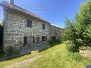 Maison à SAINT-CHELY-D&#039;APCHER