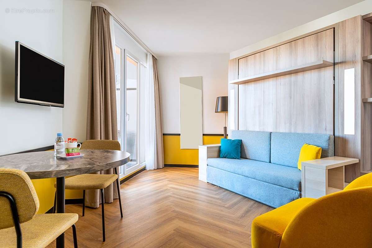 Appartement à MONTROUGE