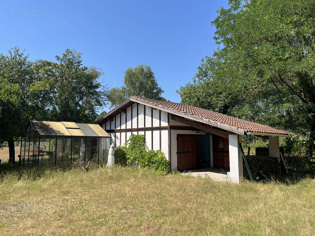 Maison à BAZAS