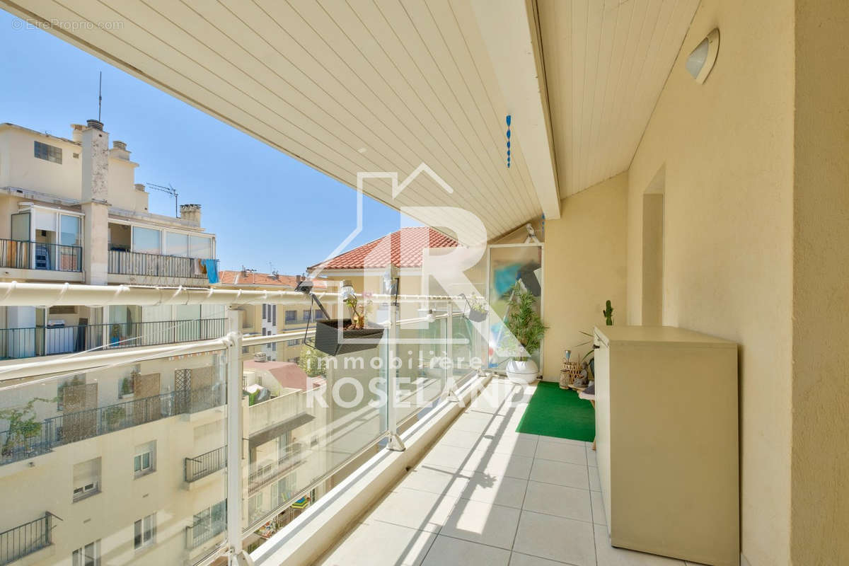 Appartement à NICE