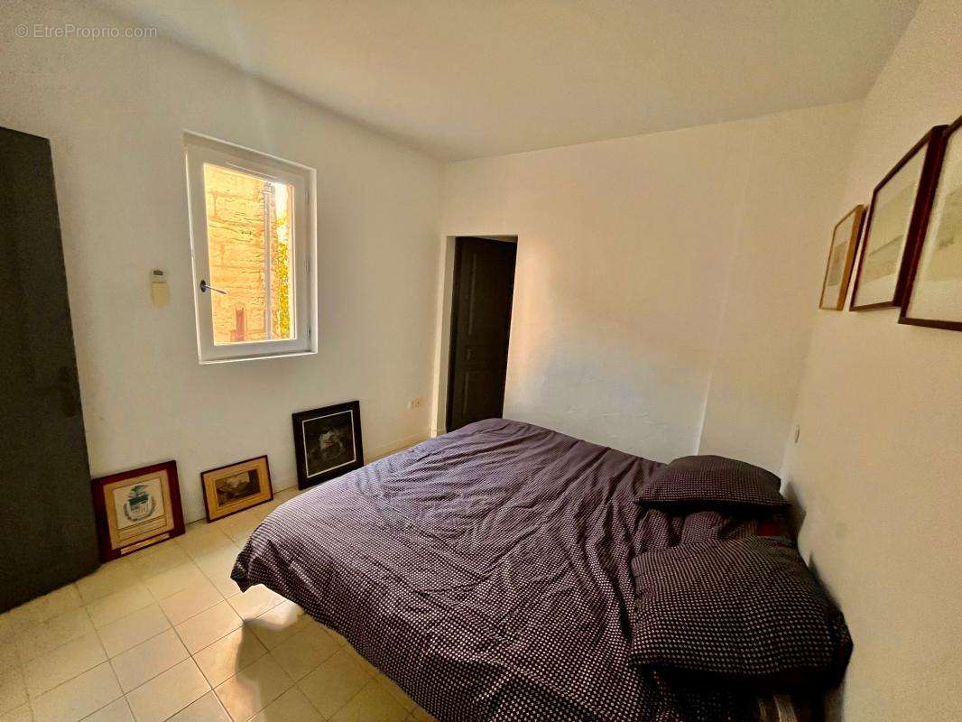 Appartement à UZES