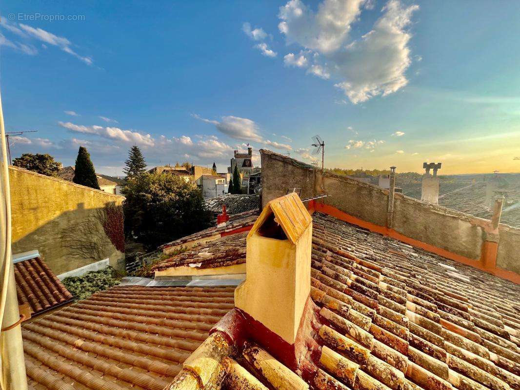 Appartement à UZES