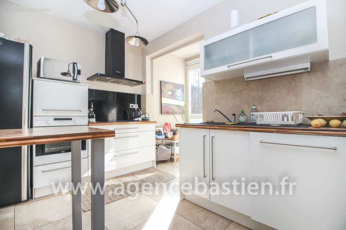 Appartement à DIVONNE-LES-BAINS