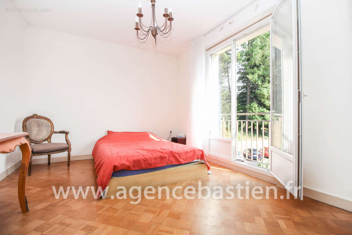 Appartement à DIVONNE-LES-BAINS