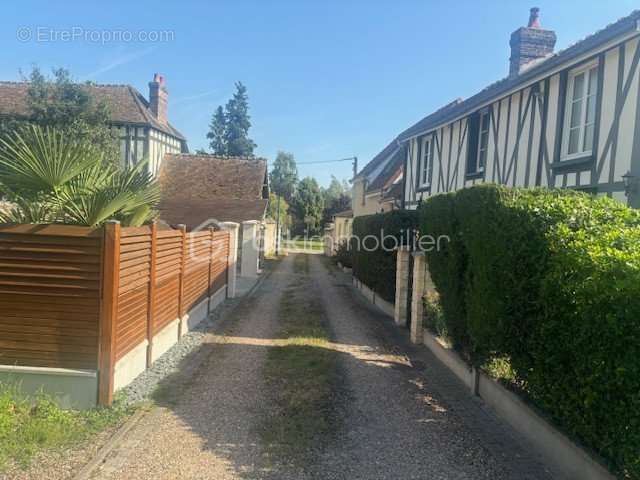 Maison à PONT-DE-L&#039;ARCHE