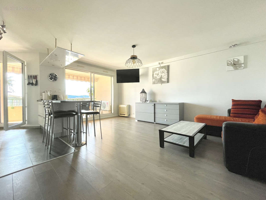 Appartement à FREJUS