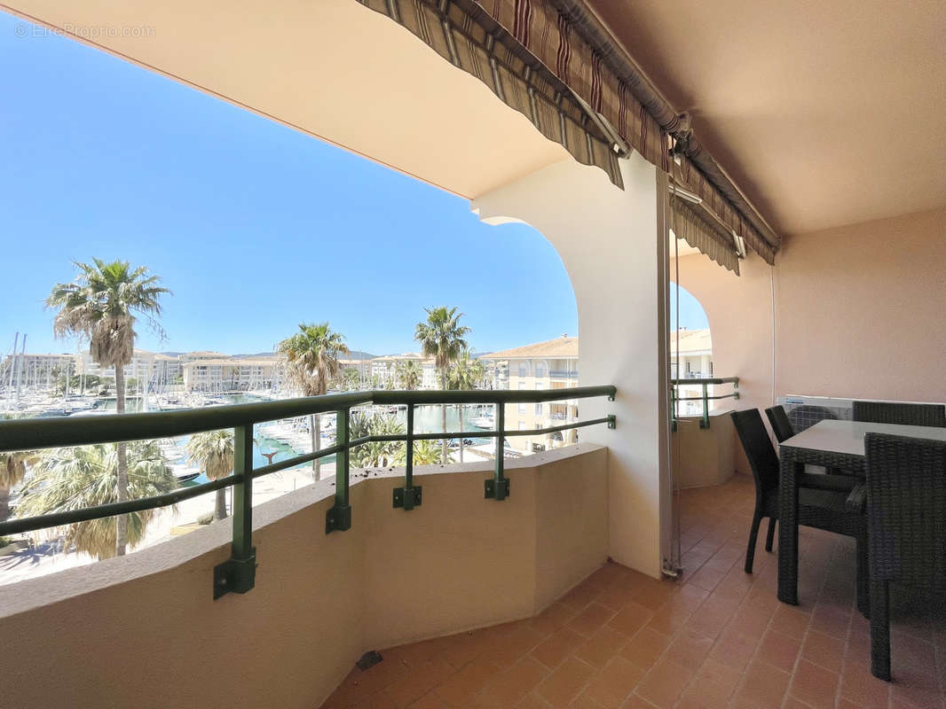 Appartement à FREJUS