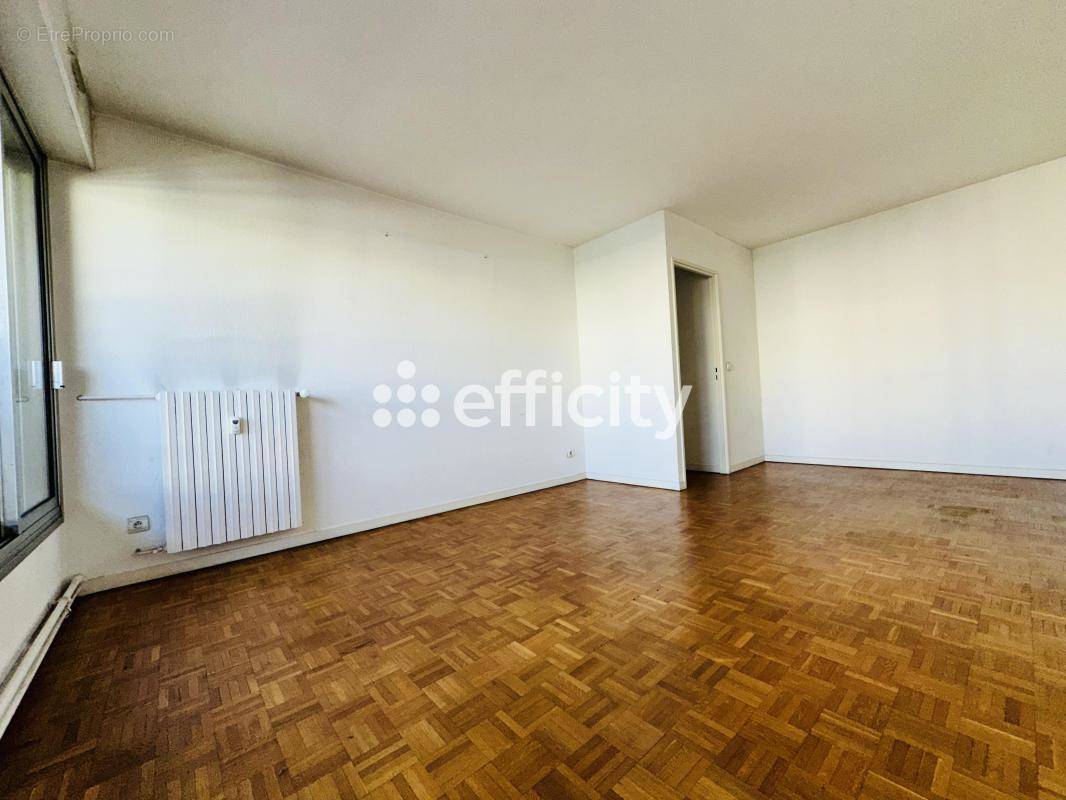 Appartement à PUTEAUX