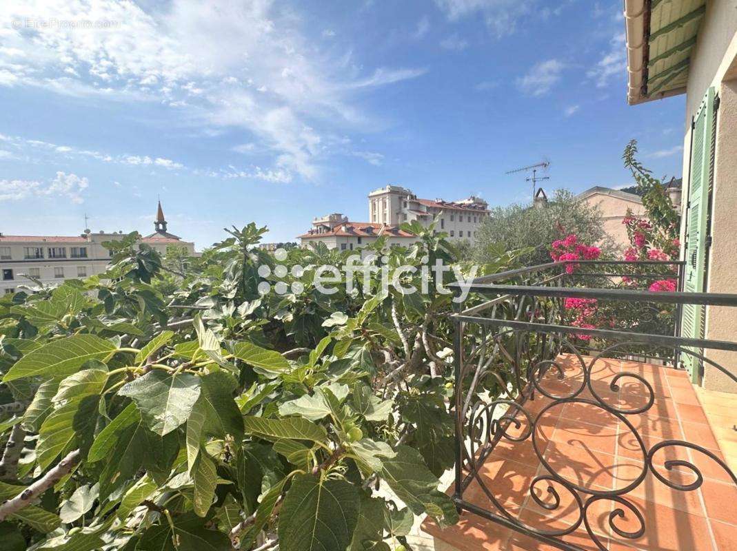 Maison à MENTON