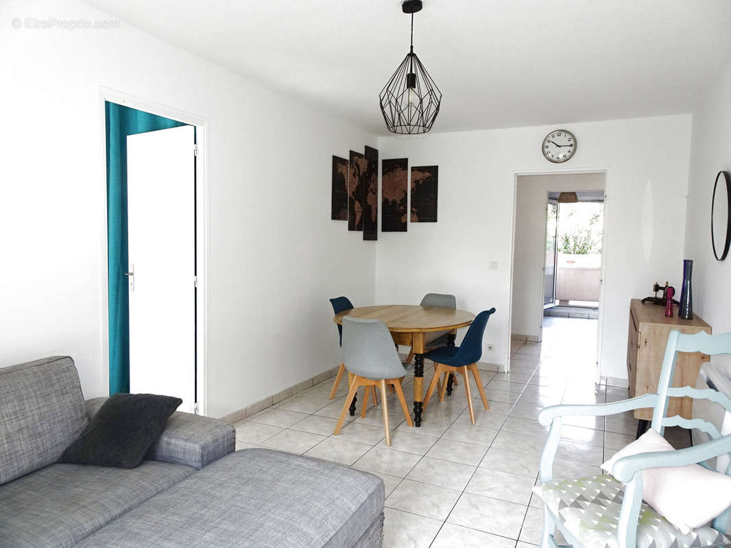 Appartement à HYERES