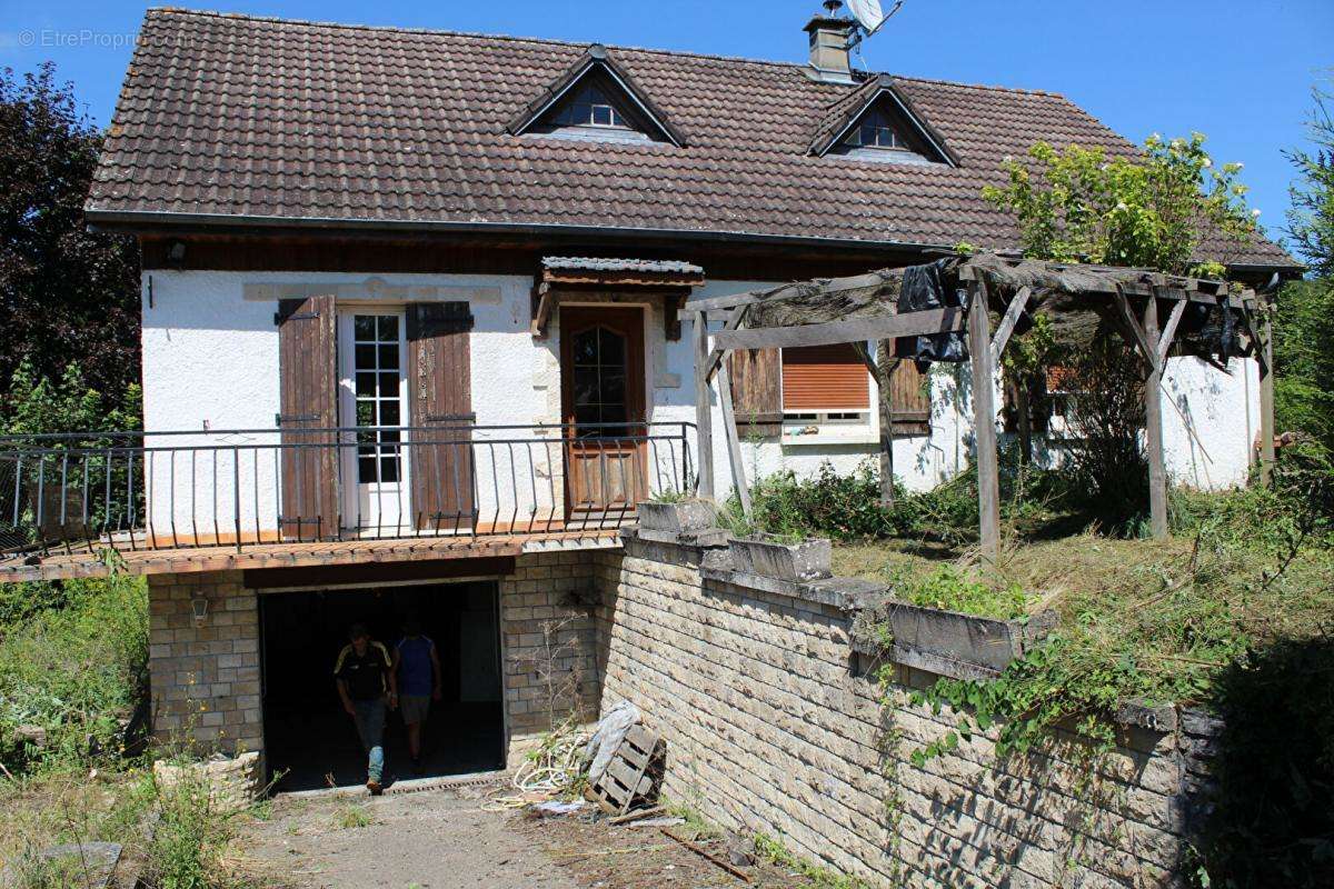 Maison à ANCY-LE-FRANC