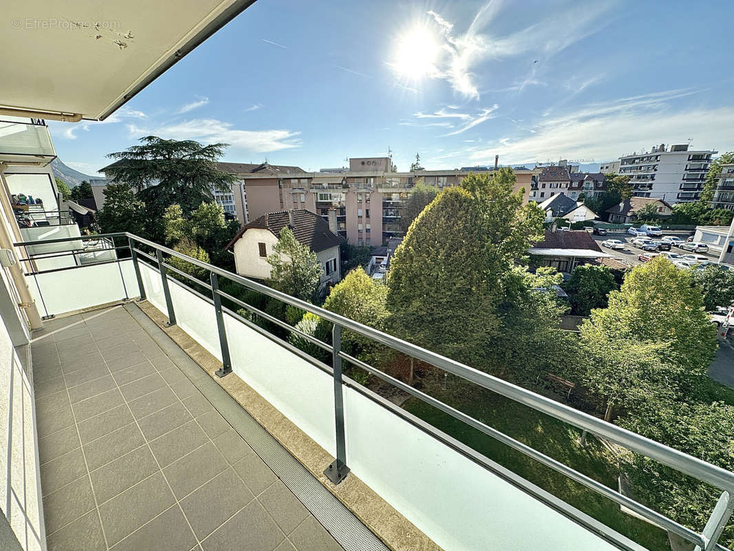 Appartement à ANNEMASSE