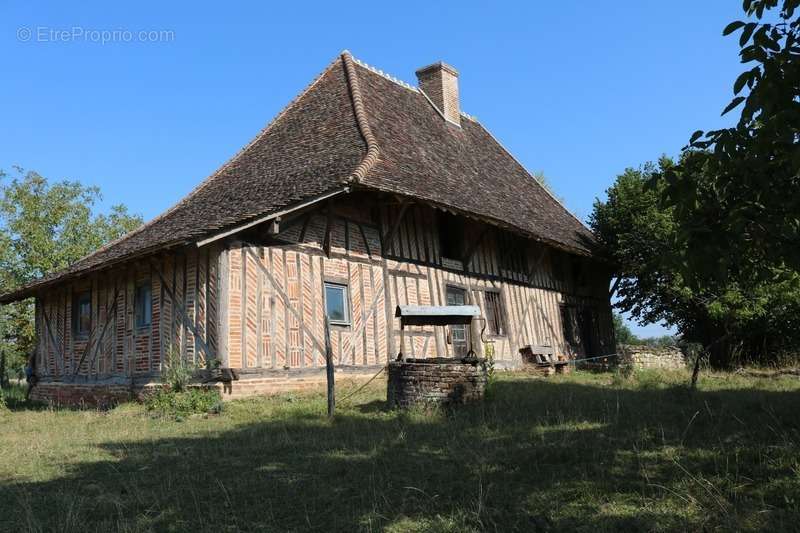 Maison à SAINT-GERMAIN-DU-BOIS