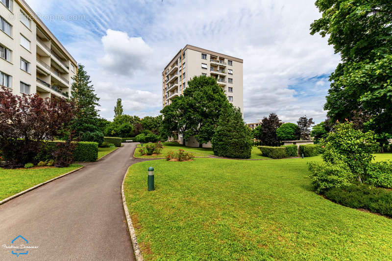 Appartement à TALANT