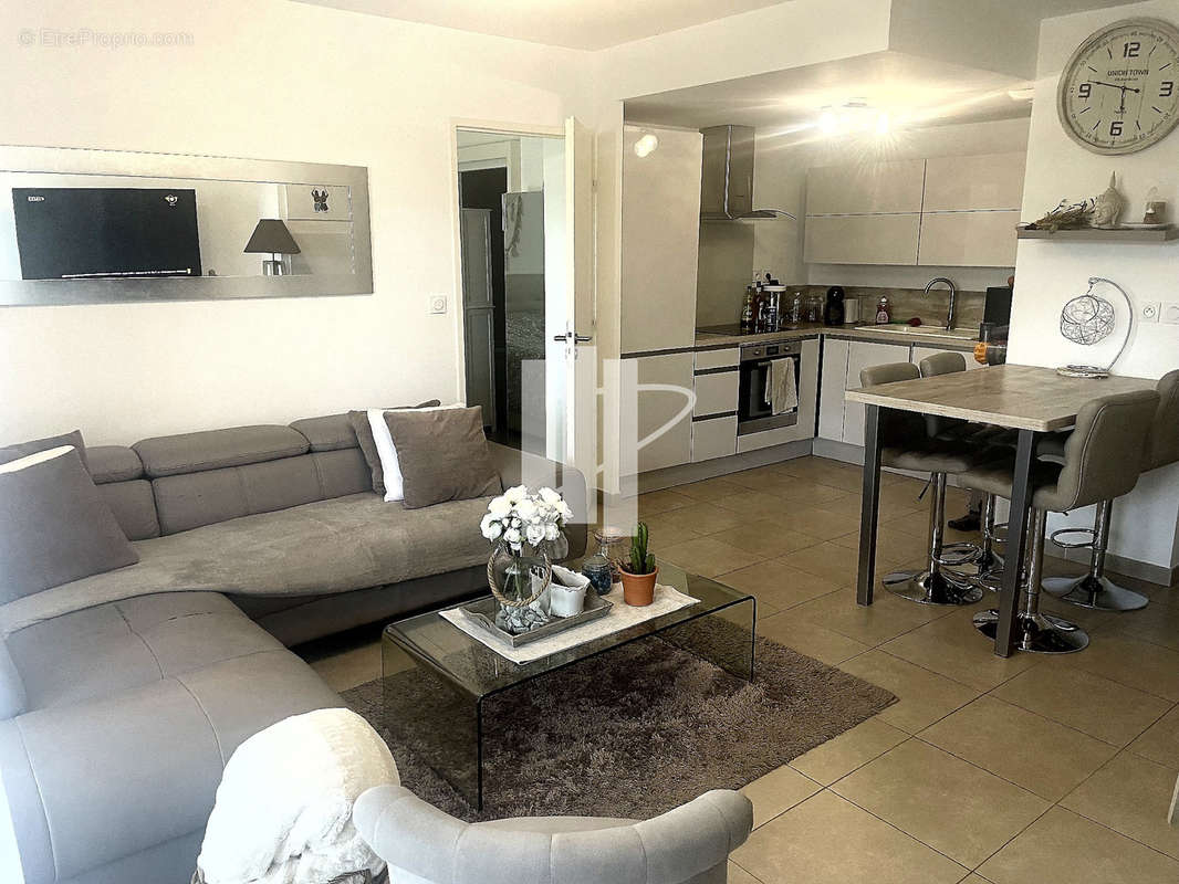 Appartement à FREJUS