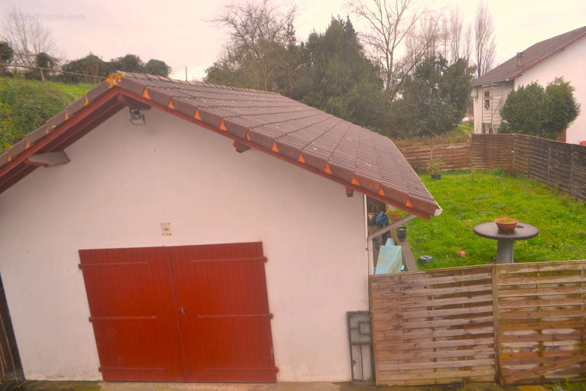 Maison à GUICHE