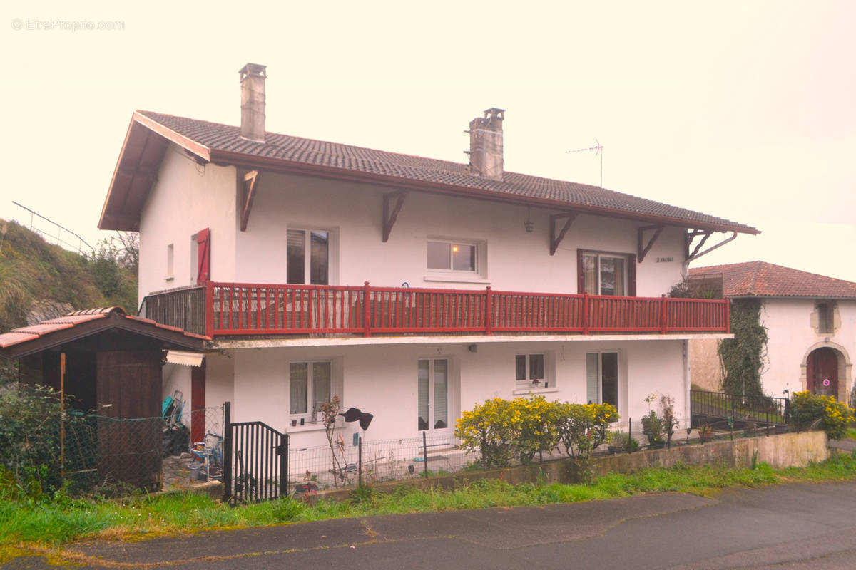 Maison à GUICHE