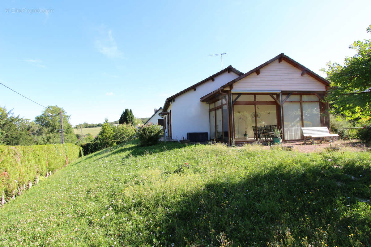 Maison à GARCHIZY