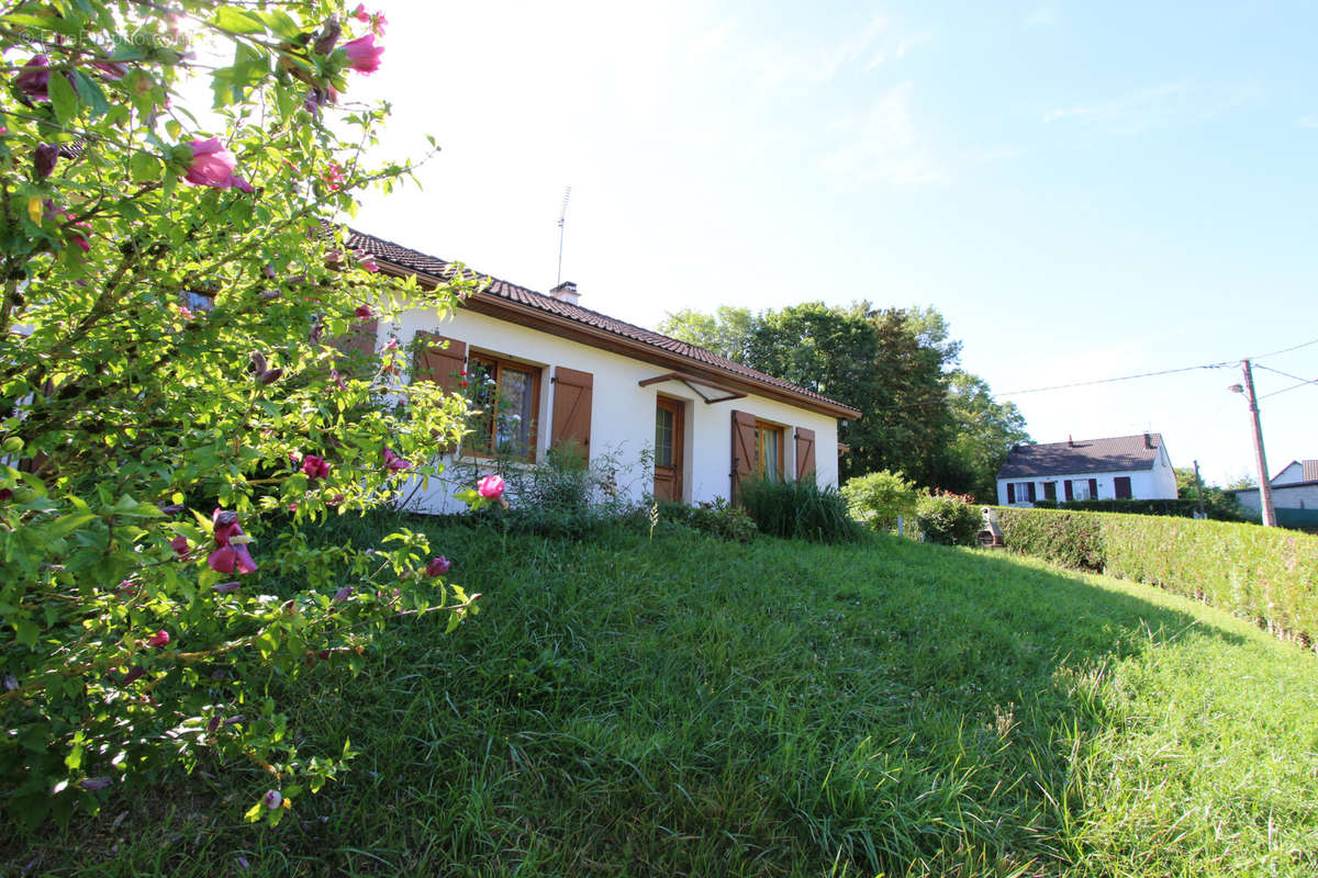 Maison à GARCHIZY