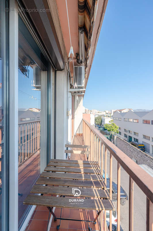 Appartement à MARSEILLE-14E