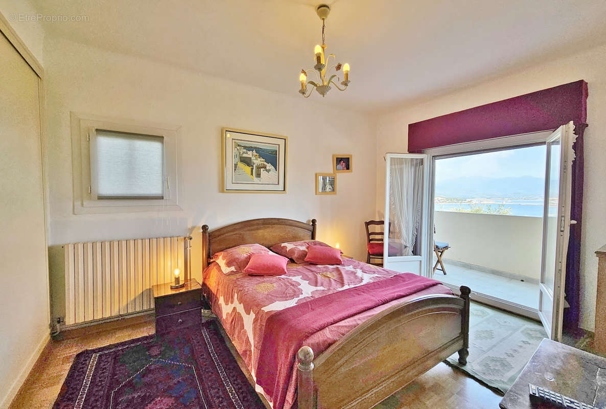 Appartement à AJACCIO