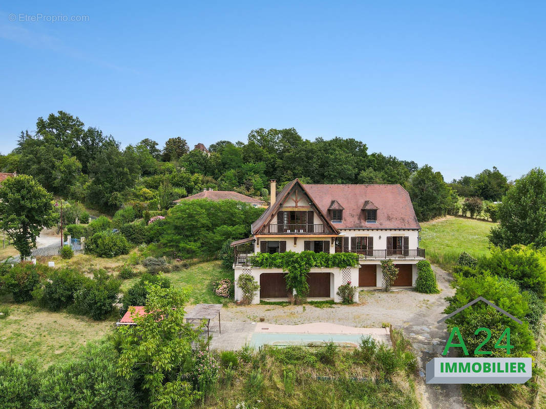 Maison à COUX-ET-BIGAROQUE