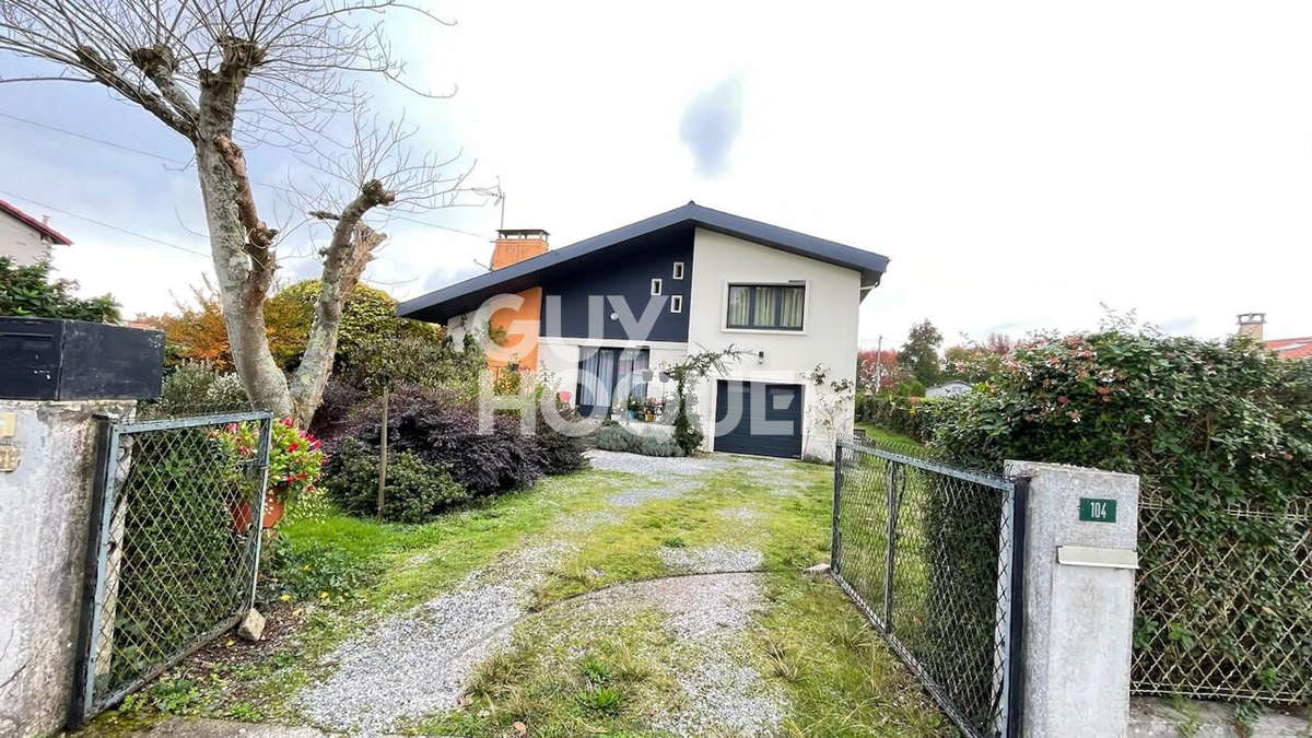 Maison à LABOUHEYRE