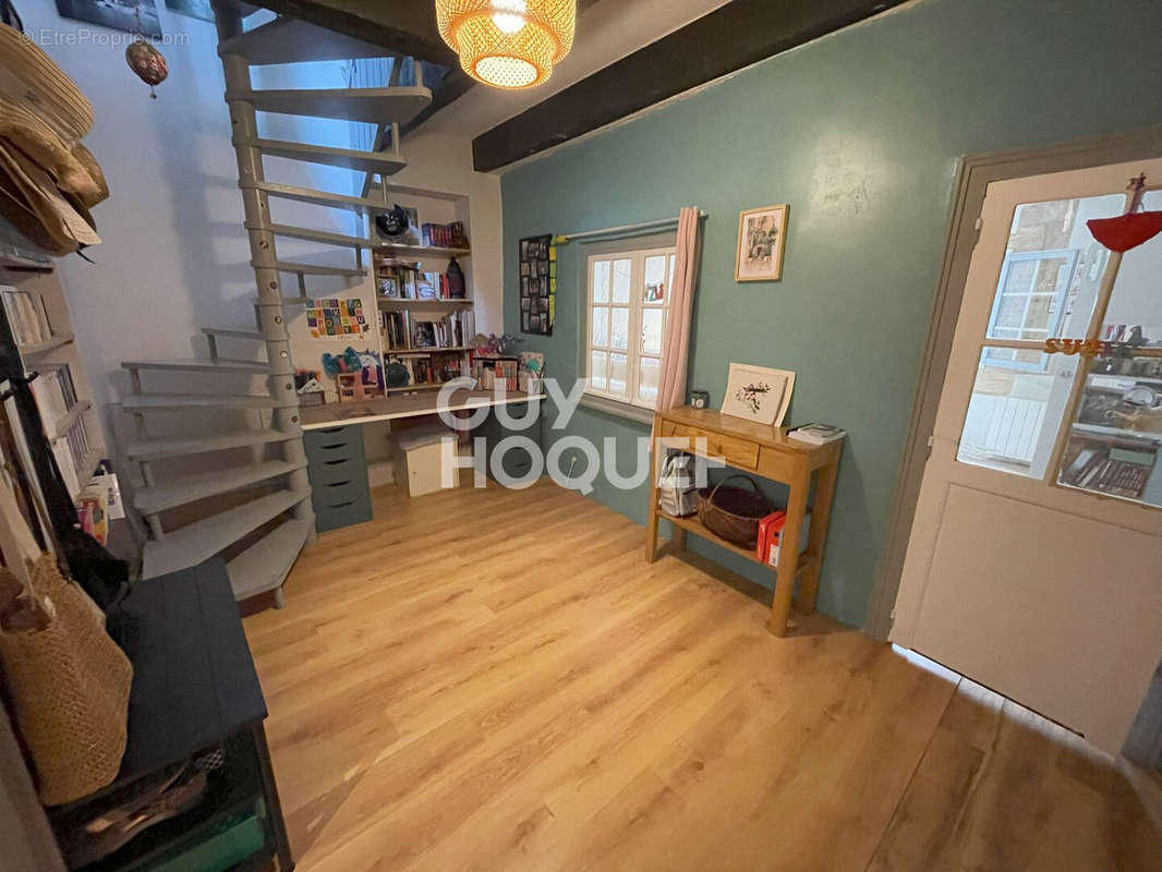 Appartement à LOUPIAN