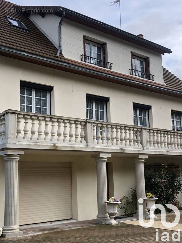 Photo 1 - Maison à FONTENAY-SUR-LOING