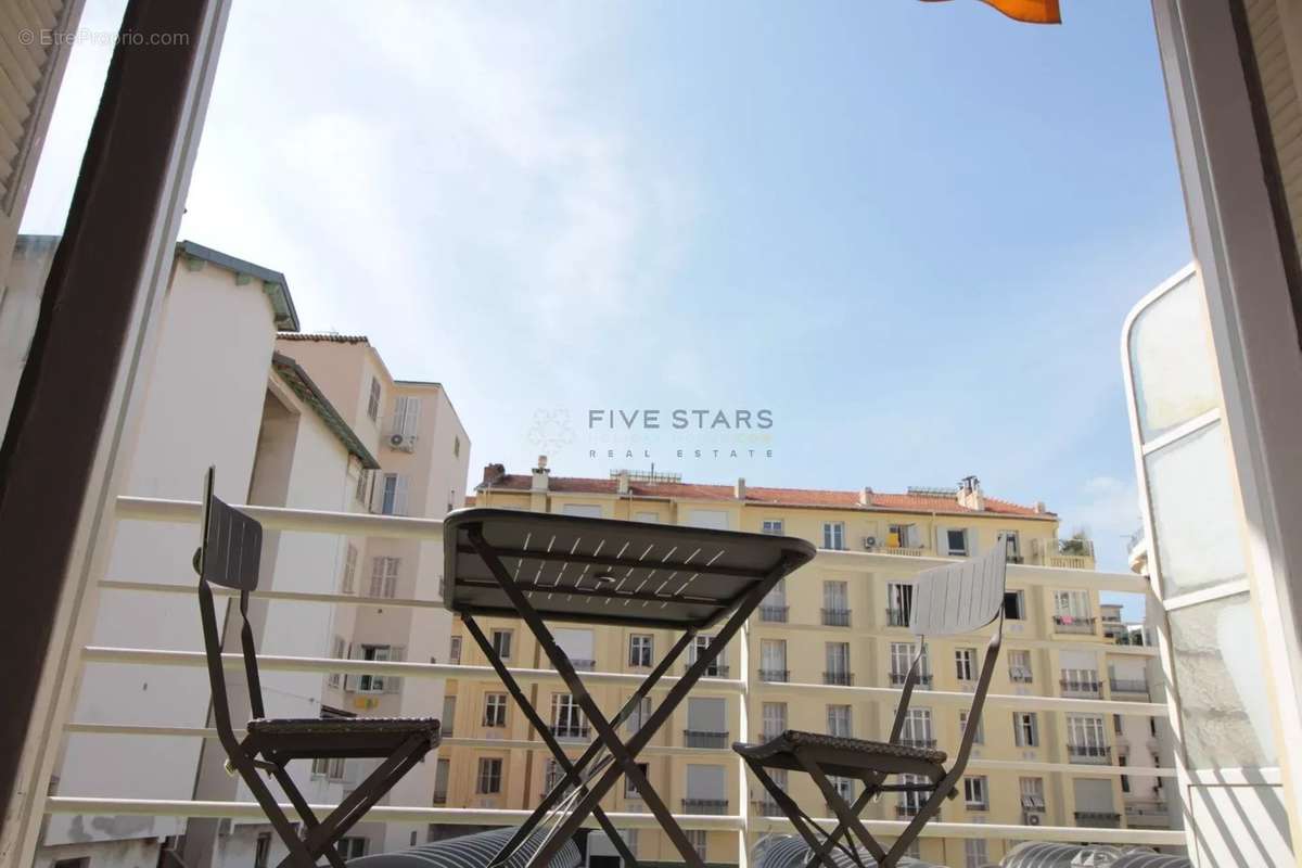 Appartement à NICE