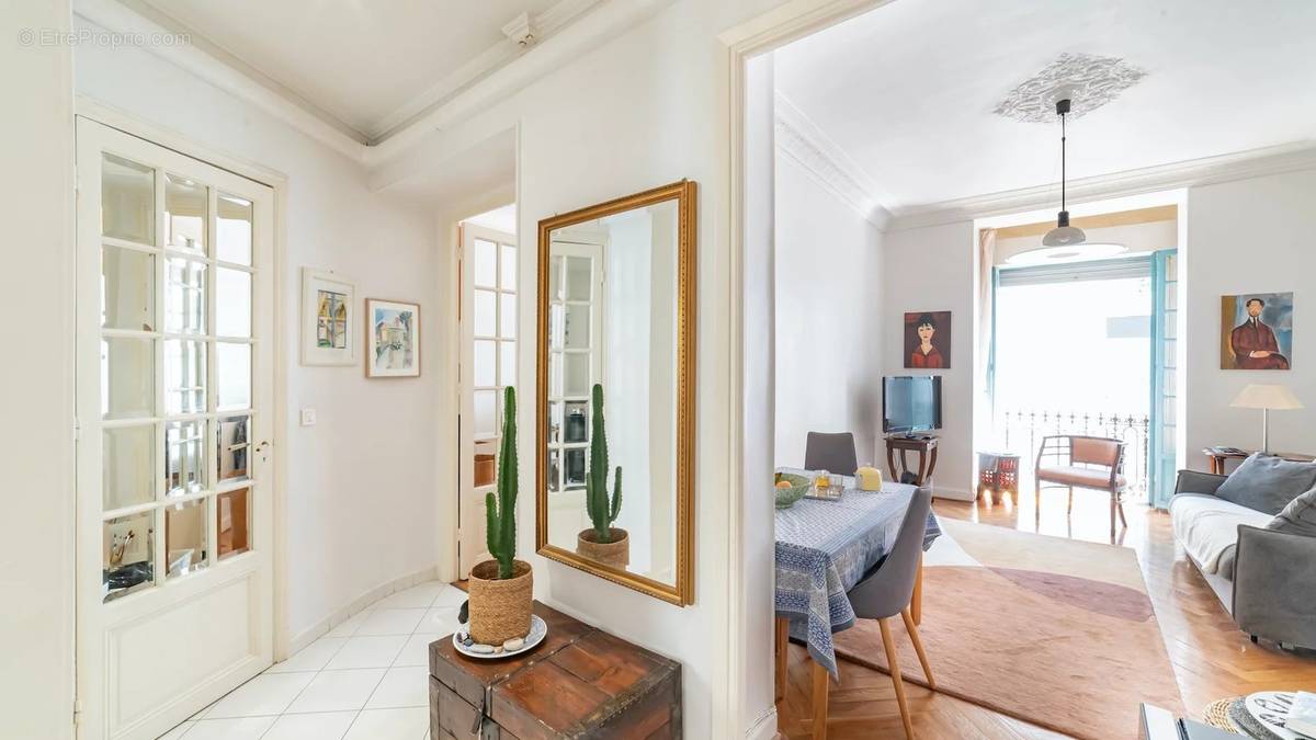 Appartement à NICE