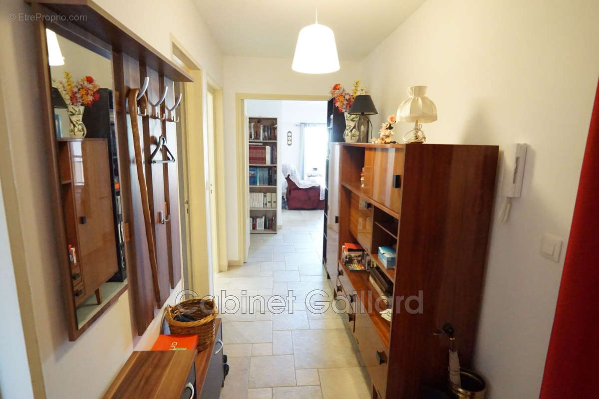 Appartement à PEYMEINADE