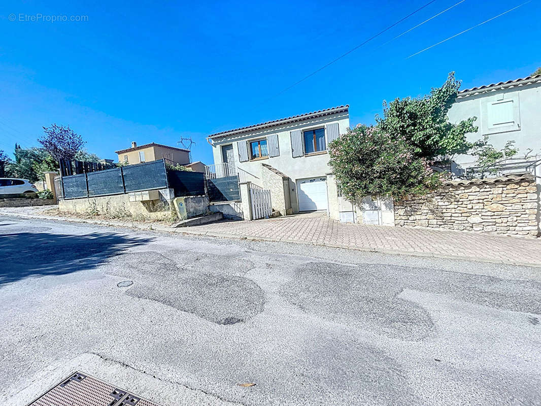 Maison à MANOSQUE