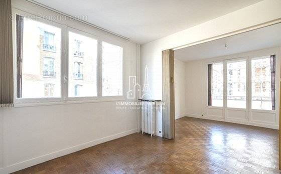 Appartement à PARIS-18E