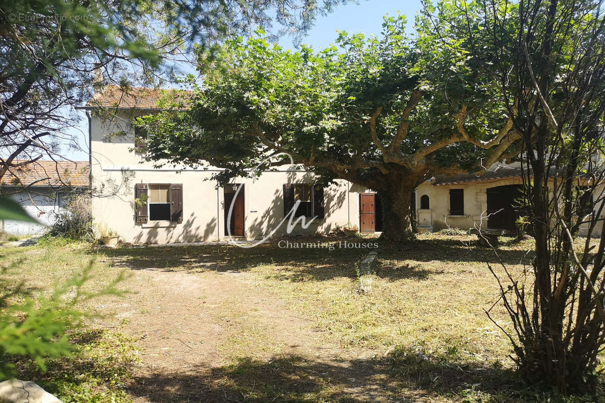 Maison à SAINT-REMY-DE-PROVENCE