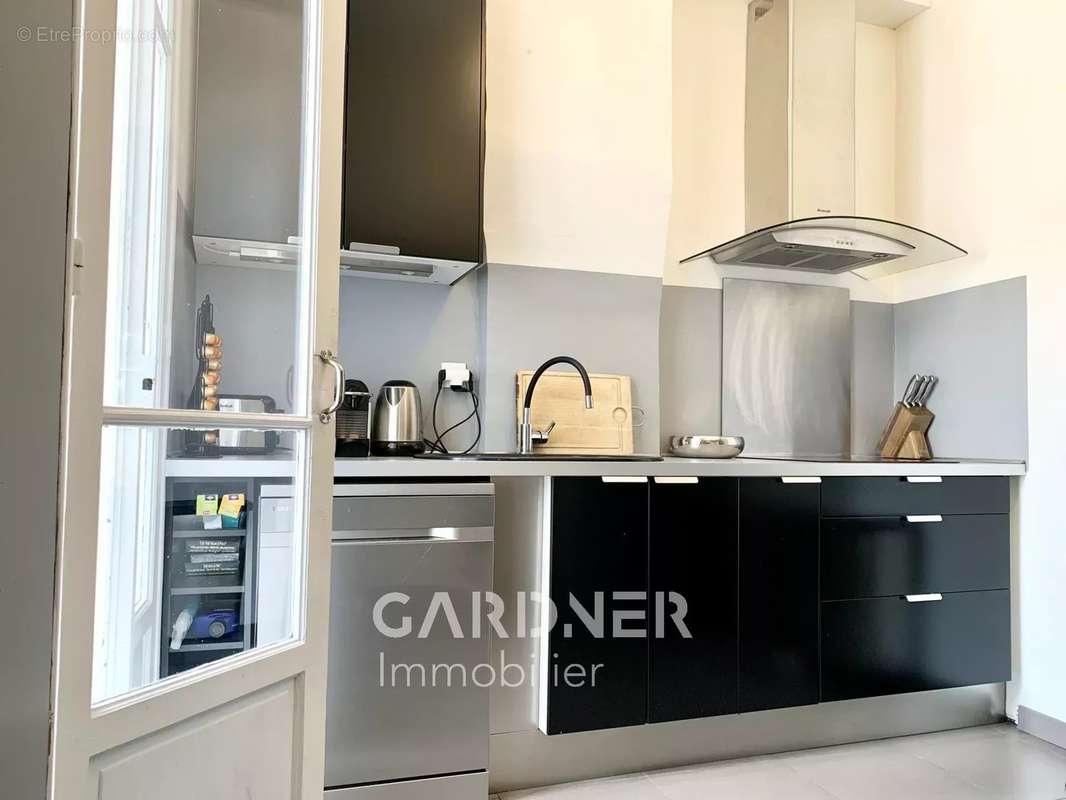 Appartement à MARSEILLE-8E