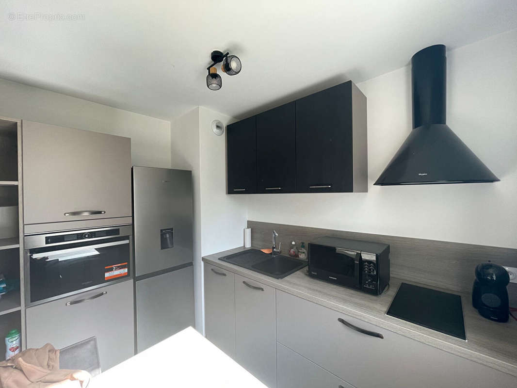 Appartement à LYON-8E