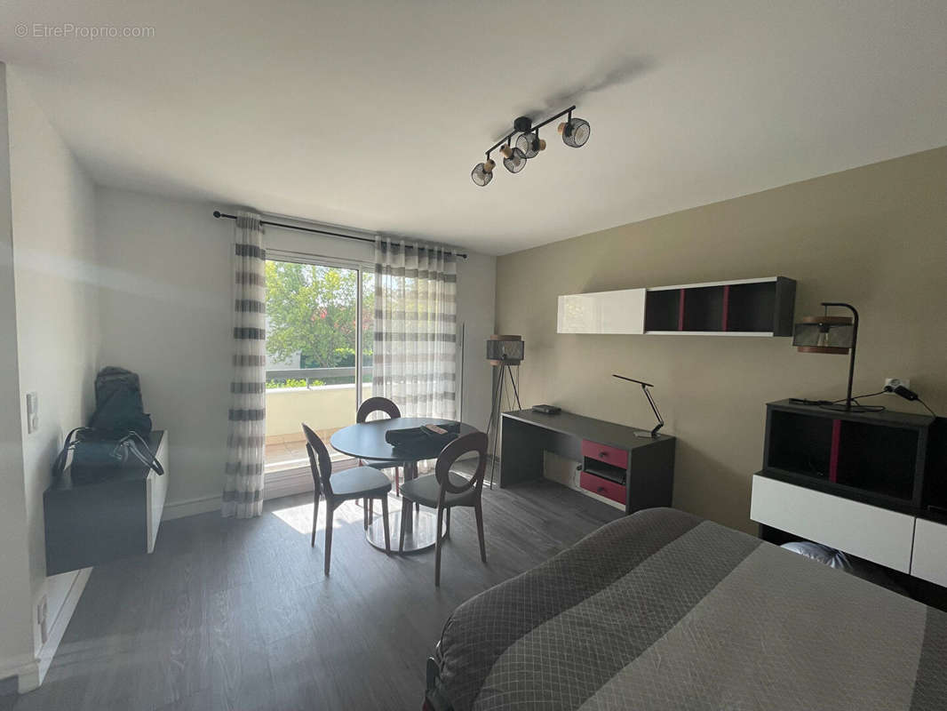 Appartement à LYON-8E