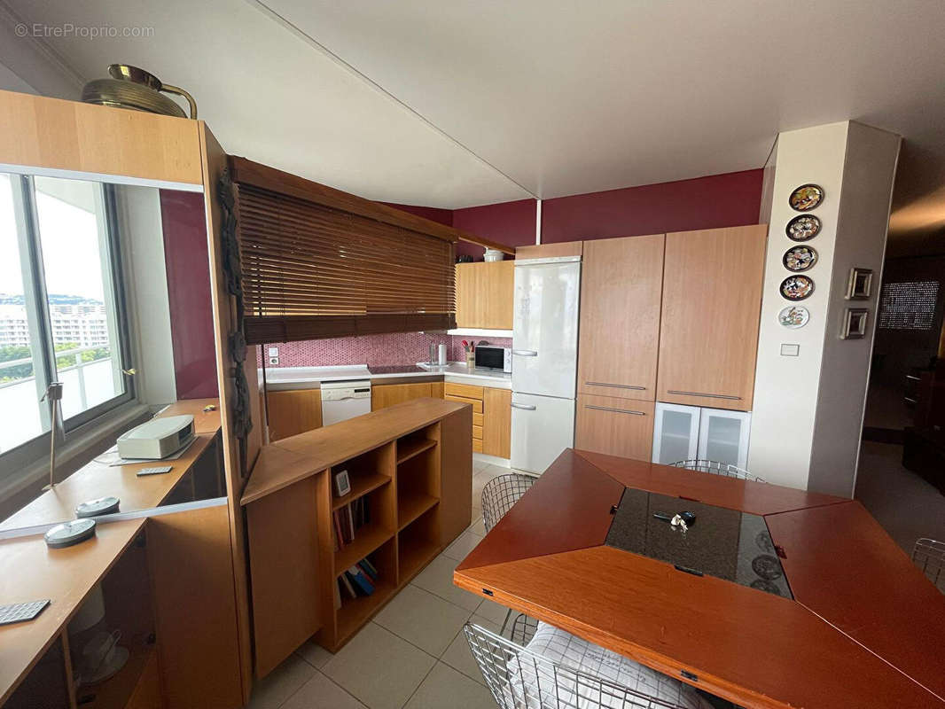 Appartement à LYON-8E