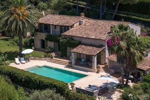 Maison à LA COLLE-SUR-LOUP