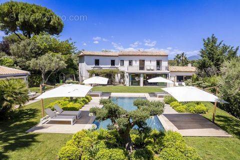 Maison à MOUGINS