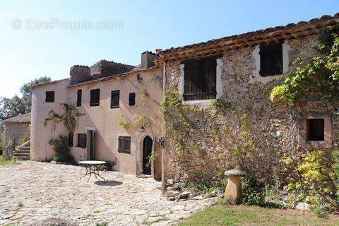 Maison à FAYENCE