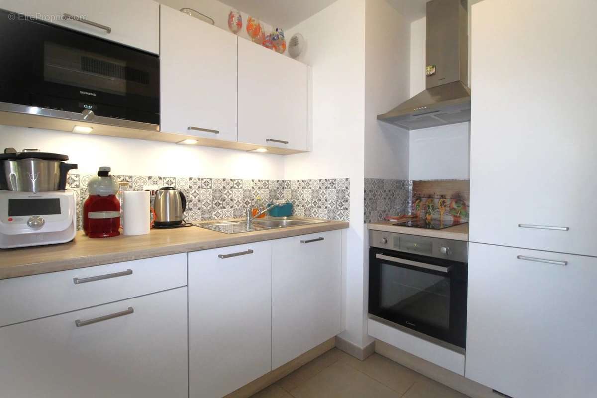 Appartement à VILLENEUVE-LOUBET